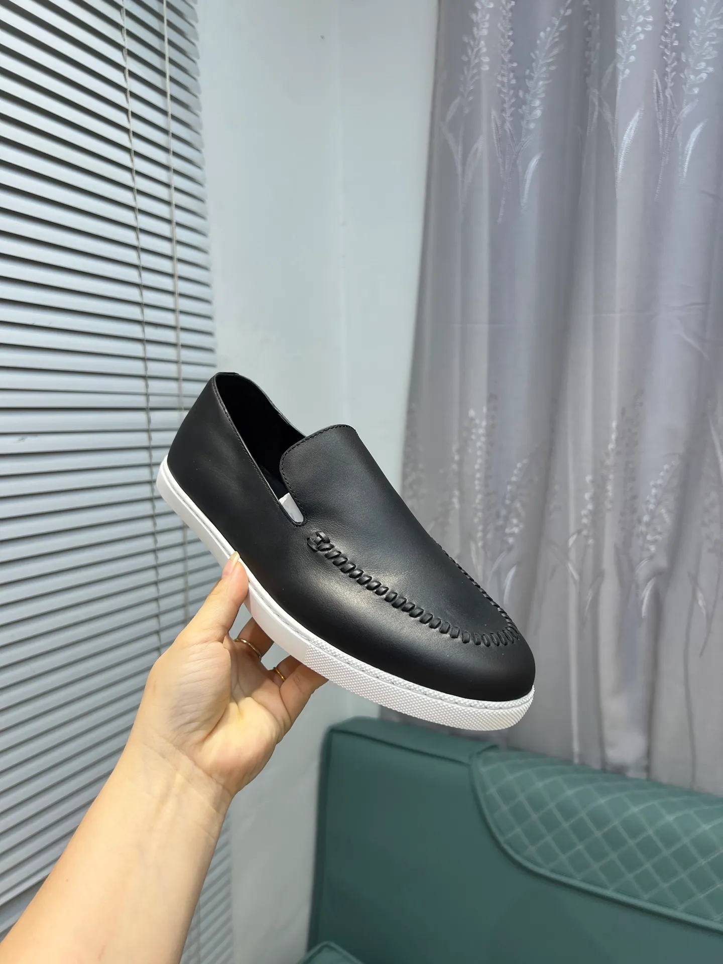 Men's shoes 💰700 [HERMES] Hermès - High-end quality original order 🔍🔍 - Upper: 🔝 cowhide suede splicing design - Inner lining: imported mixed sheepskin - Outsole: TPR foam · Rubber: two-color combined molding outsole - Super high quality control · Fine workmanship: highlighted (high-end, luxury, grade) -Size: 38-44 (45, 46, can be customized)